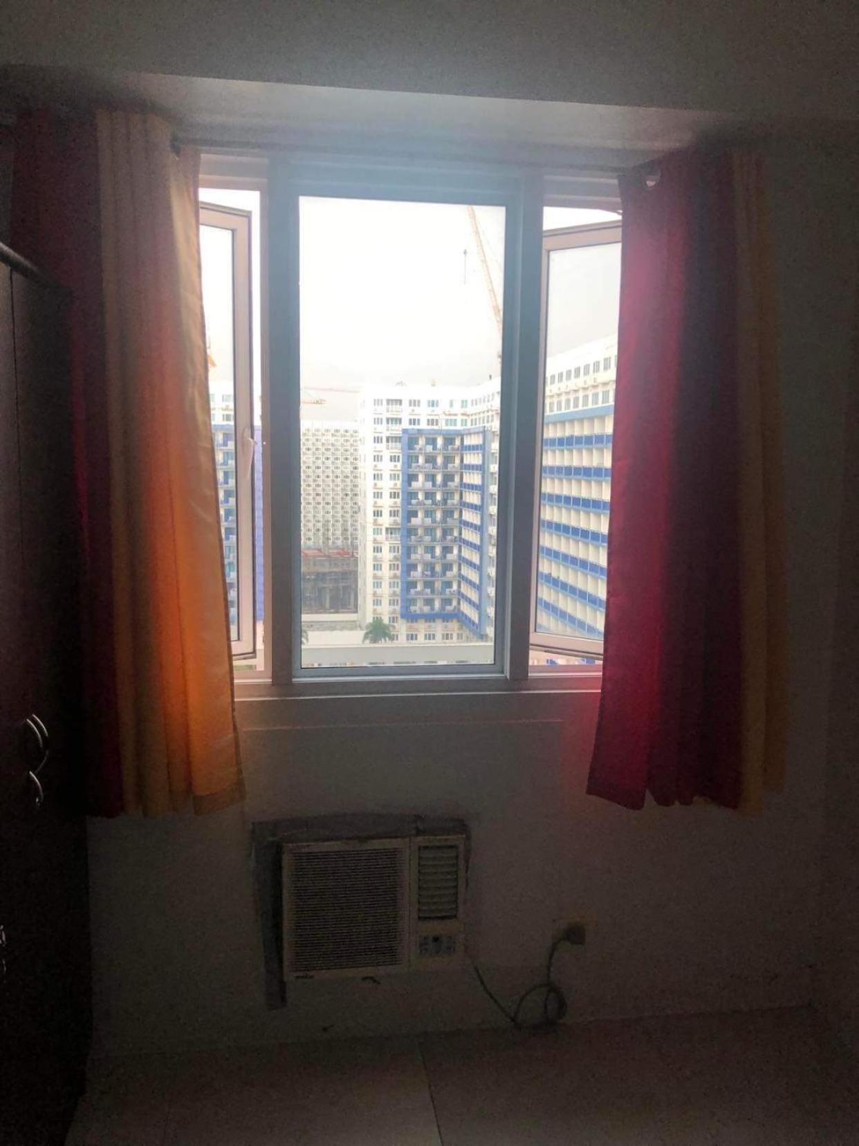 Yhanz Z Sea Residences Pasay Zimmer foto